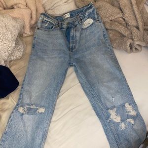 Abercrombie 90’s Straight Ultra High Rise Jeans